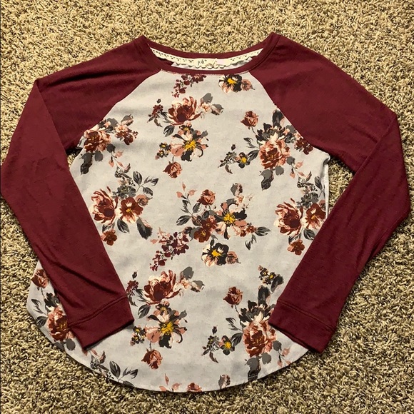 Jolt Tops - cute long sleeve top